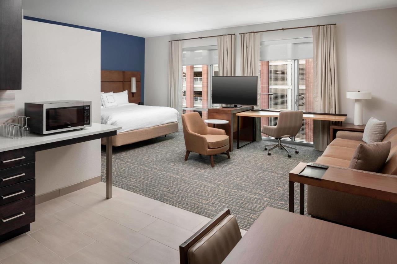 Residence Inn By Marriott Greenville Downtown Exterior foto
