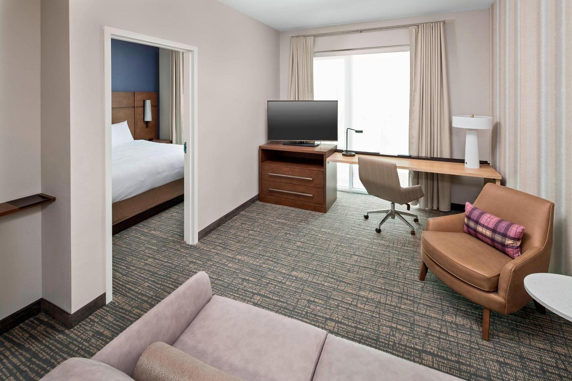 Residence Inn By Marriott Greenville Downtown Exterior foto